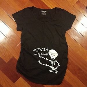 Short sleeve maternity shirt